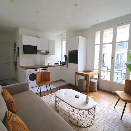 Superbe Appartement, Apercu Mer, Negresco-centre * ニース